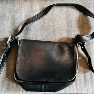Vintage Coach 9951 saddle bag in black leather